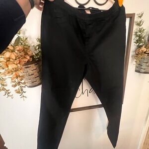 H&M Black Skinny Jeans Sleek Fit